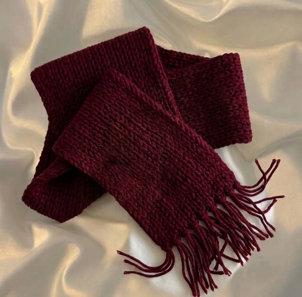 Maroon crochet muffler — 1