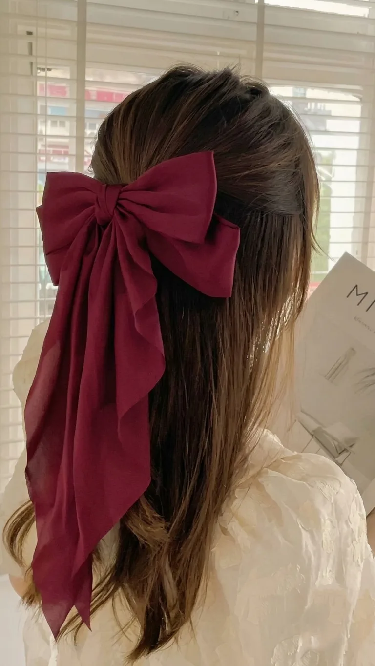 Tail hairbow — 2