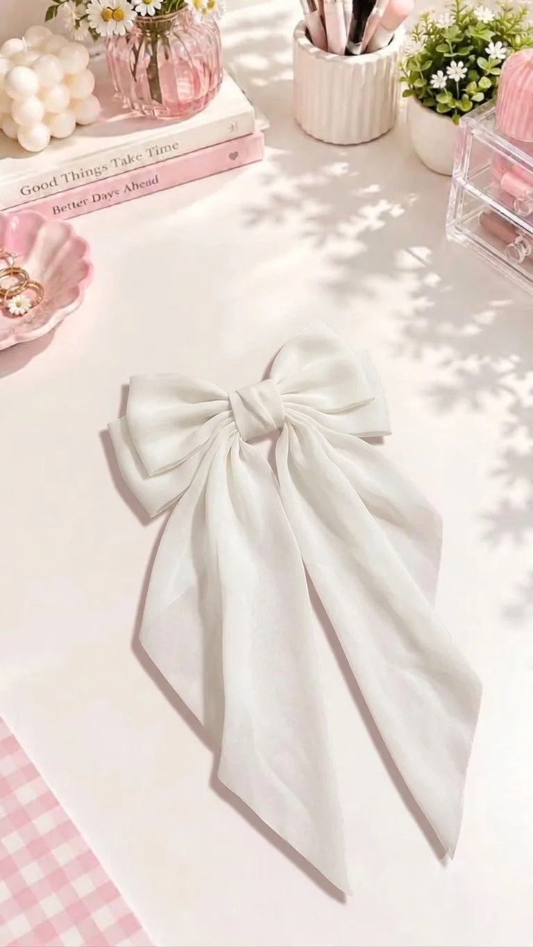 Tail hairbow — 3